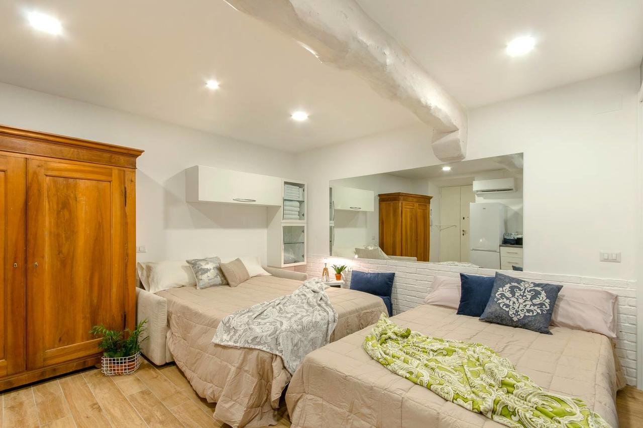 Brand New! Luxurious Apartment In Heart Of Milán Exterior foto
